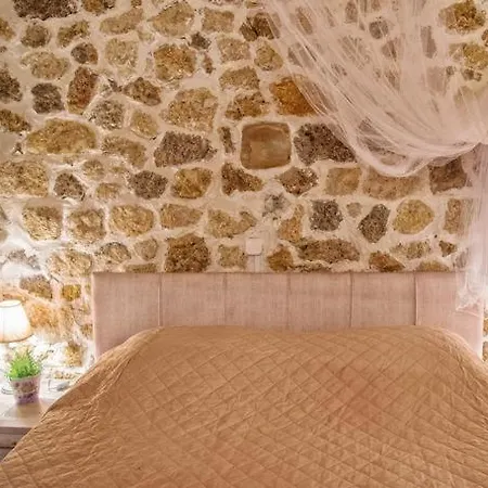 Nefeli * Agios Gordios (Corfu)